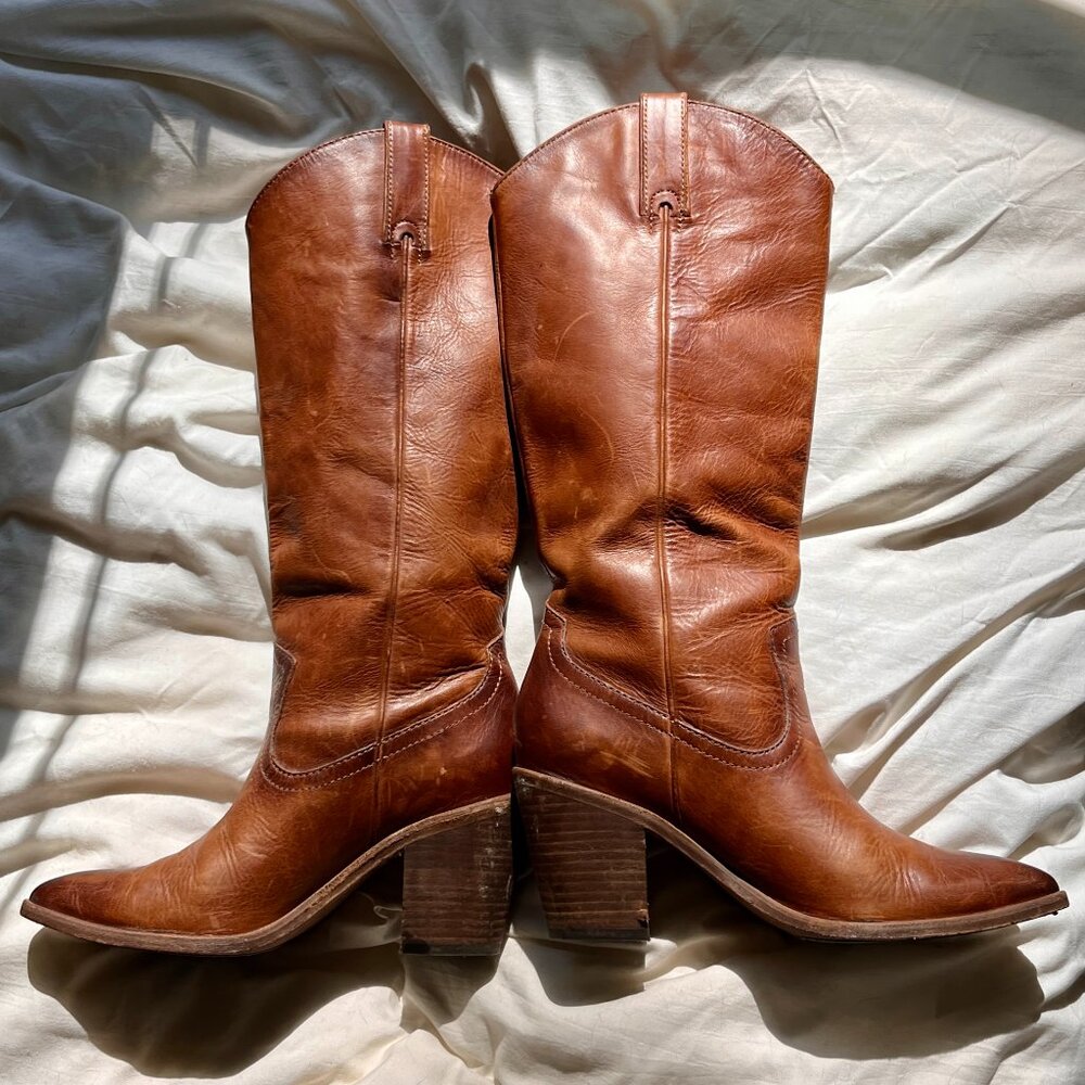 Frye Faye Stich Pull On Clay Leather Cowboy Pointed Toe Knee High Boots